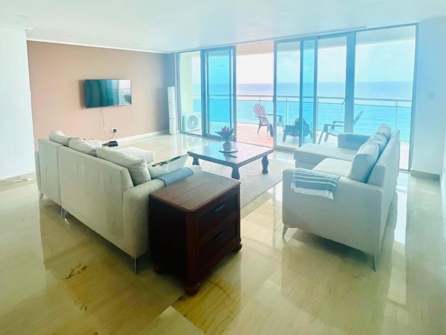 Beach Front Penthouse In Exclusive Tower Santo Domingo Exterior foto